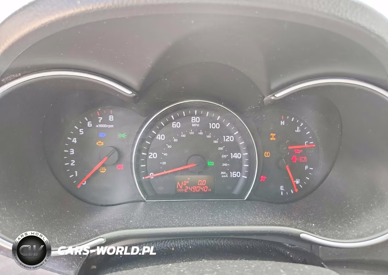 2014 Kia Sorento Lx VIN:5XYKTCA6XEG451104 - 9