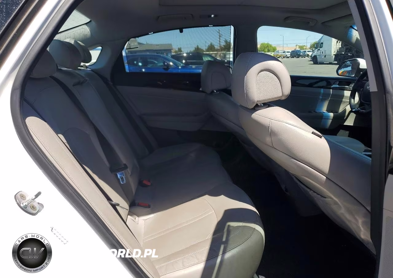2017 Hyundai Sonata Hybrid Limited VIN:KMHE34L17HA050730 - 10