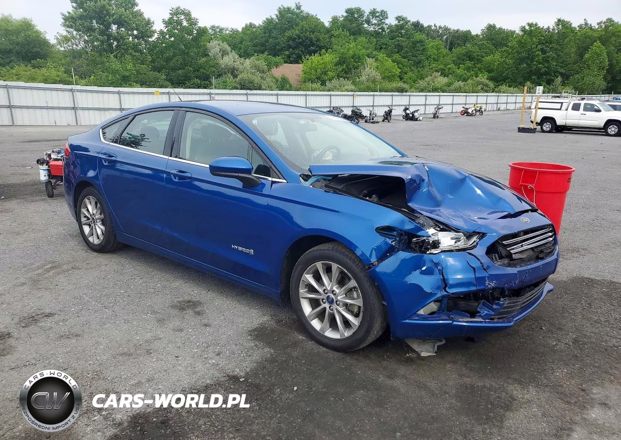 2017 Ford Fusion Se Hybrid VIN:3FA6P0LUXHR240016 - 4