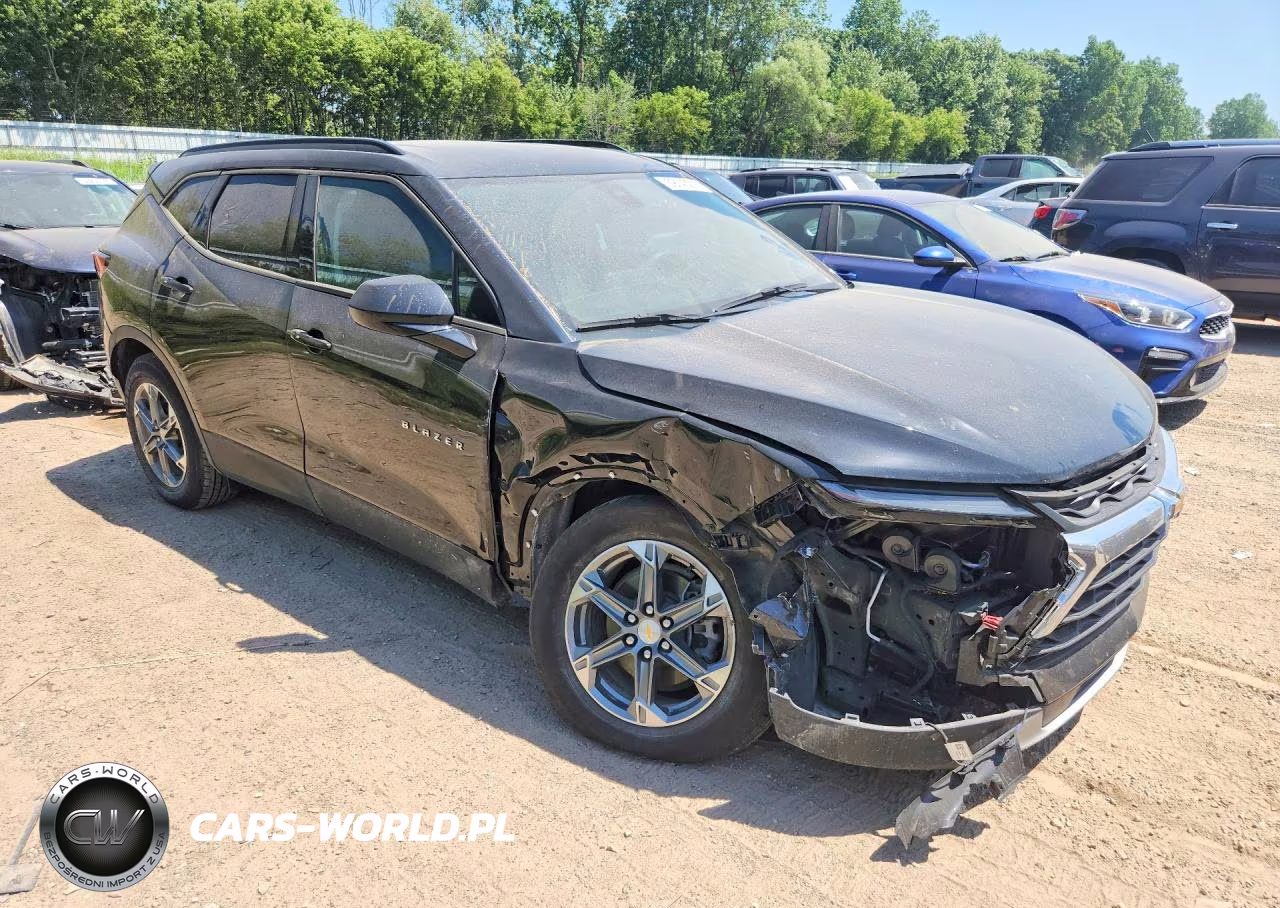 2024 Chevrolet Blazer 2Lt VIN:3GNKBHR40RS206049 - 4