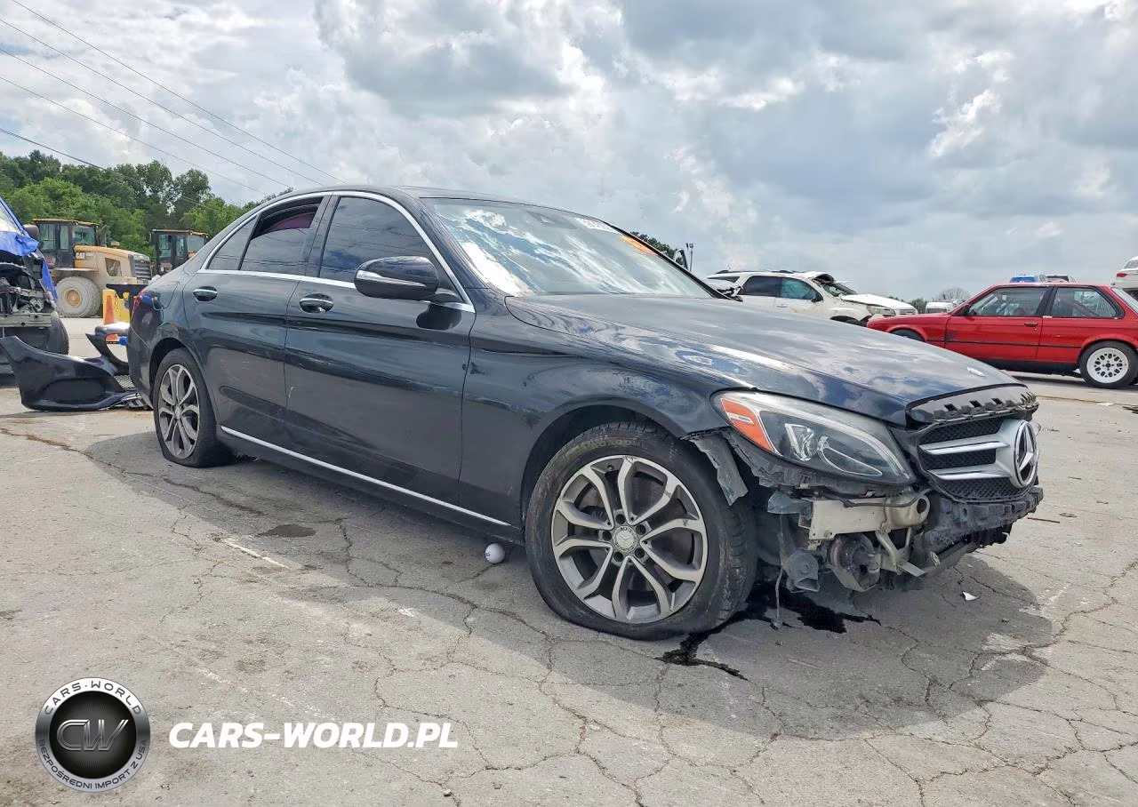 2016 Mercedes-Benz C 300 4Matic VIN:55SWF4KB0GU142213 - 4