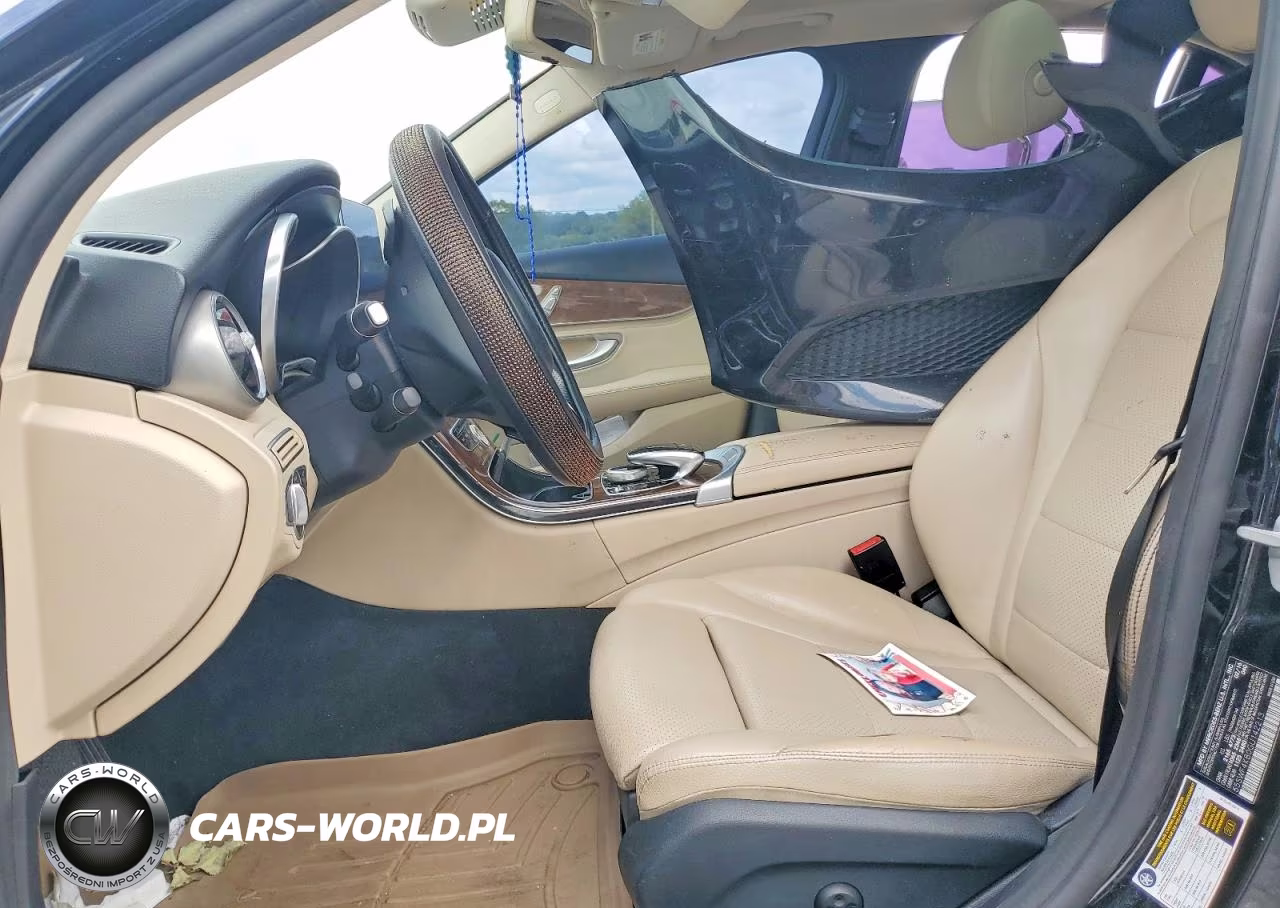 2016 Mercedes-Benz C 300 4Matic VIN:55SWF4KB0GU142213 - 7