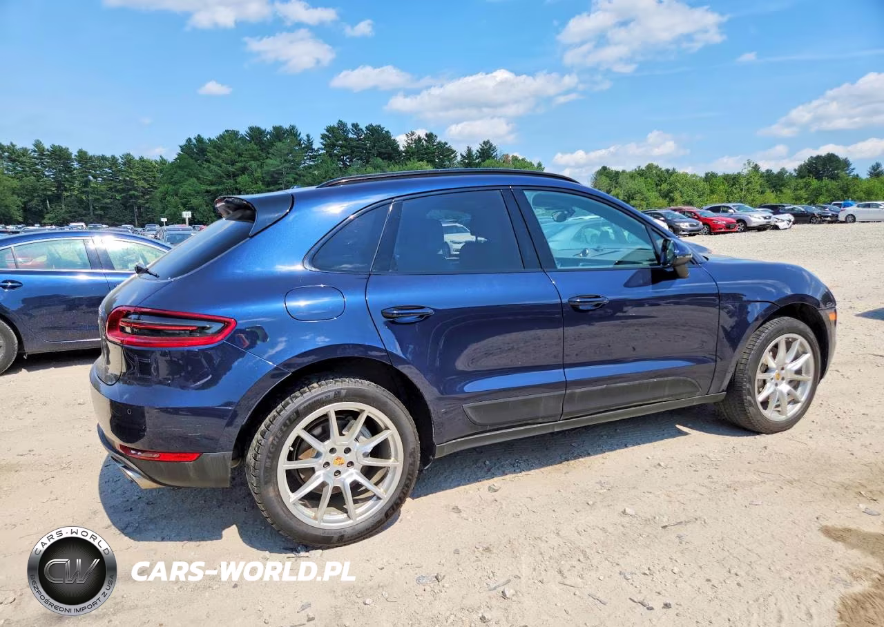 2018 Porsche Macan S VIN:WP1AB2A52JLB35483 - 3
