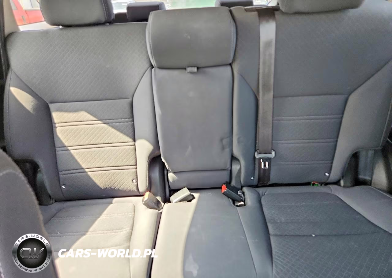 2016 Kia Sorento Lx VIN:5XYPG4A39GG137484 - 10