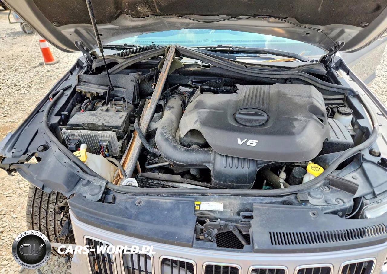 2015 Jeep Grand Cherokee Limited VIN:1C4RJFBG5FC229718 - 12