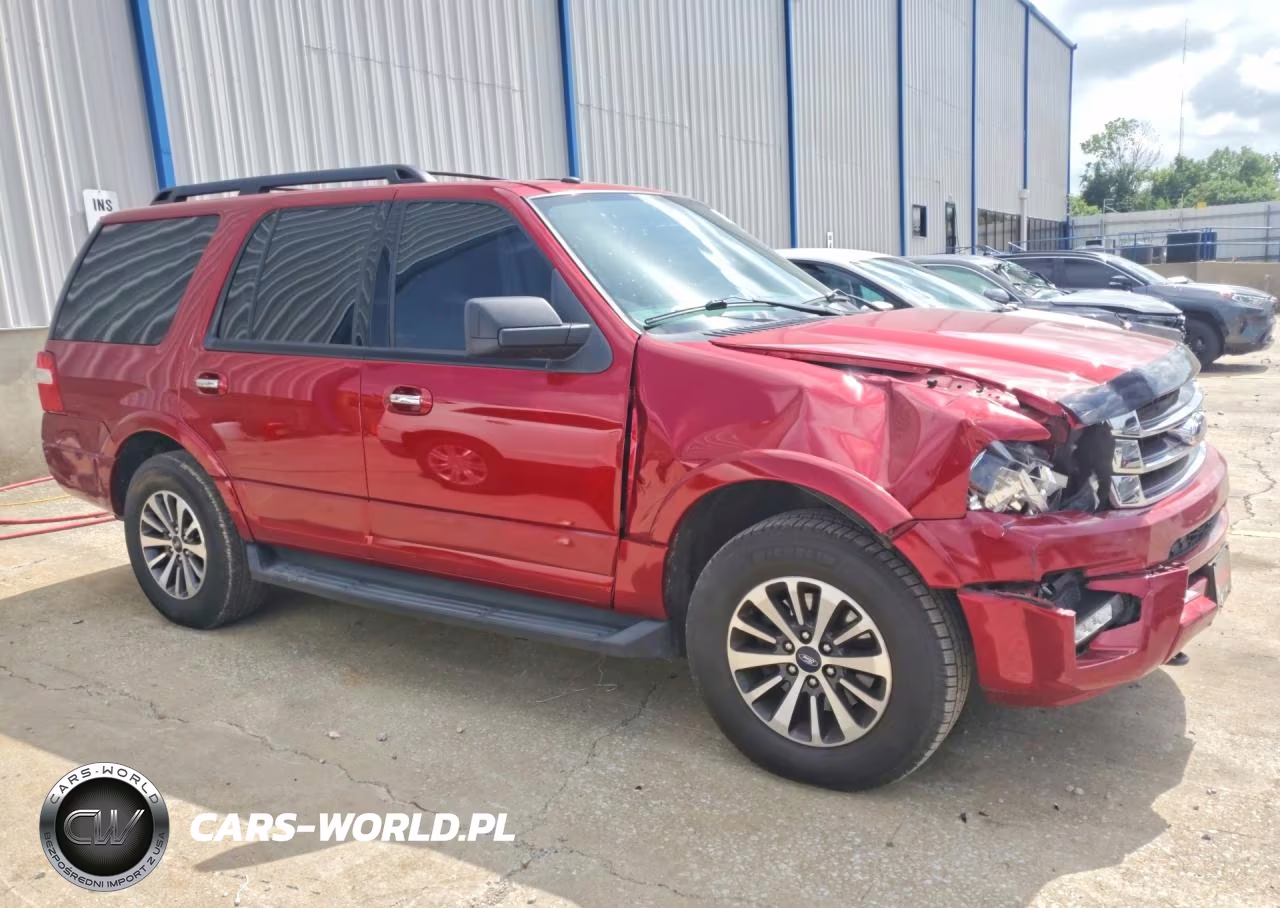 2016 Ford Expedition Xlt VIN:1FMJU1JT0GEF45311 - 4