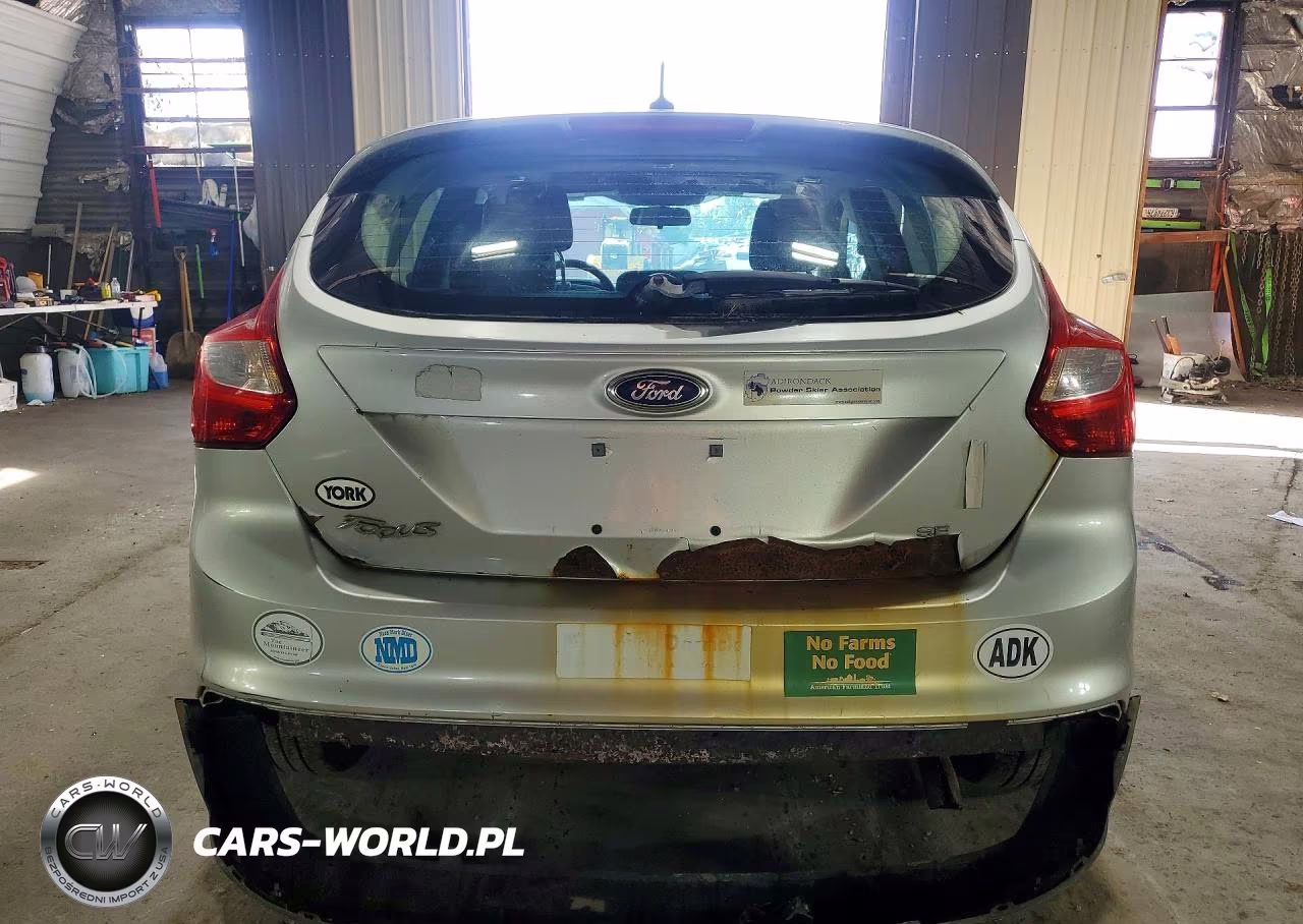 2012 Ford Focus Se VIN:1FAHP3K23CL359611 - 6