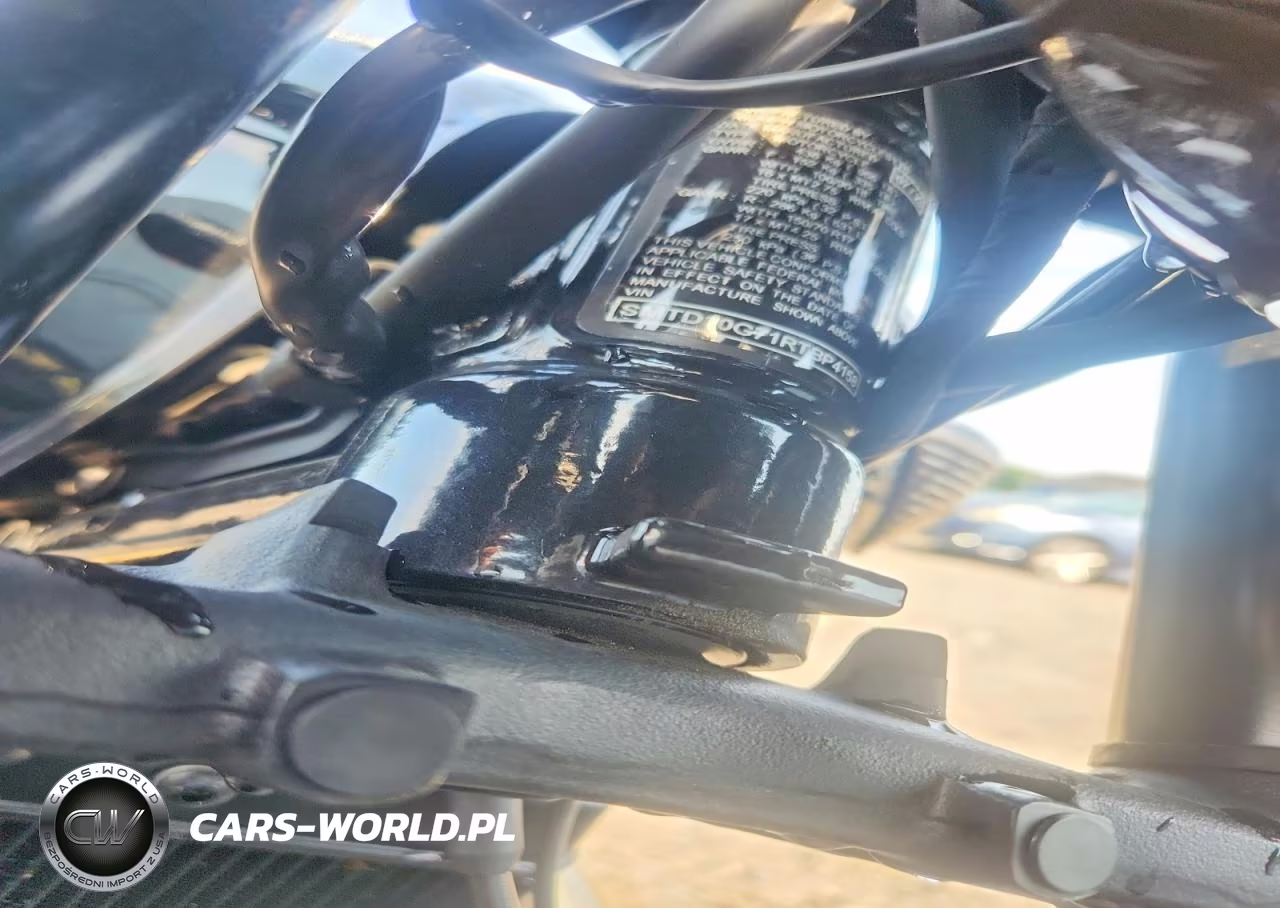 2024 Triumph Motorcycle Bonneville T100 VIN:SMTD10G71RTBP4158 - 9
