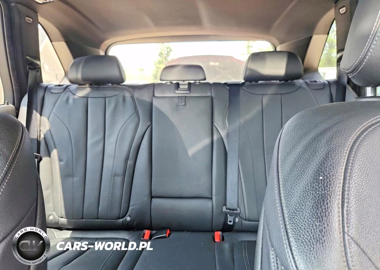 2018 BMW X5 Xdr40E VIN:5UXKT0C53J0V98270 - 10