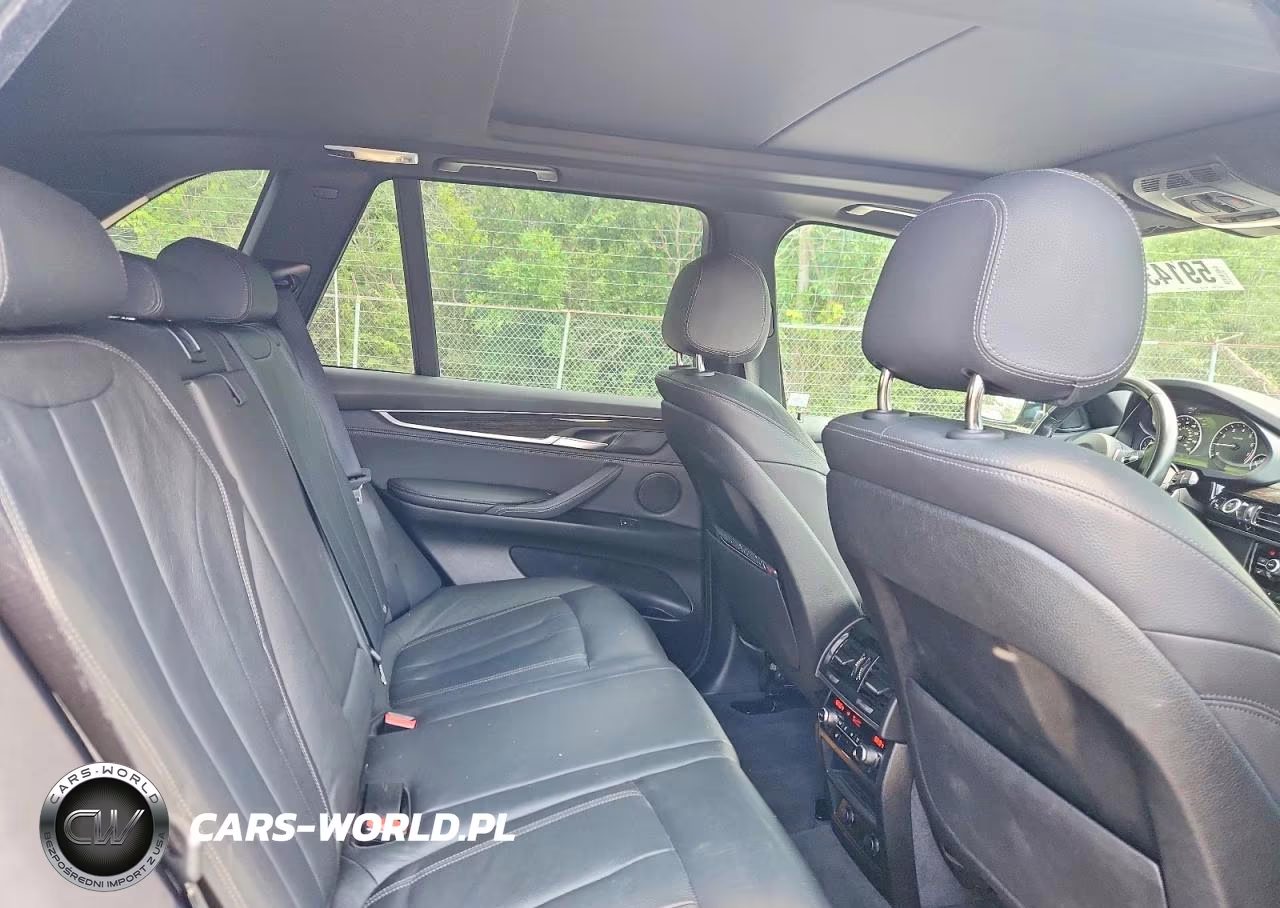 2018 BMW X5 Xdr40E VIN:5UXKT0C53J0V98270 - 11