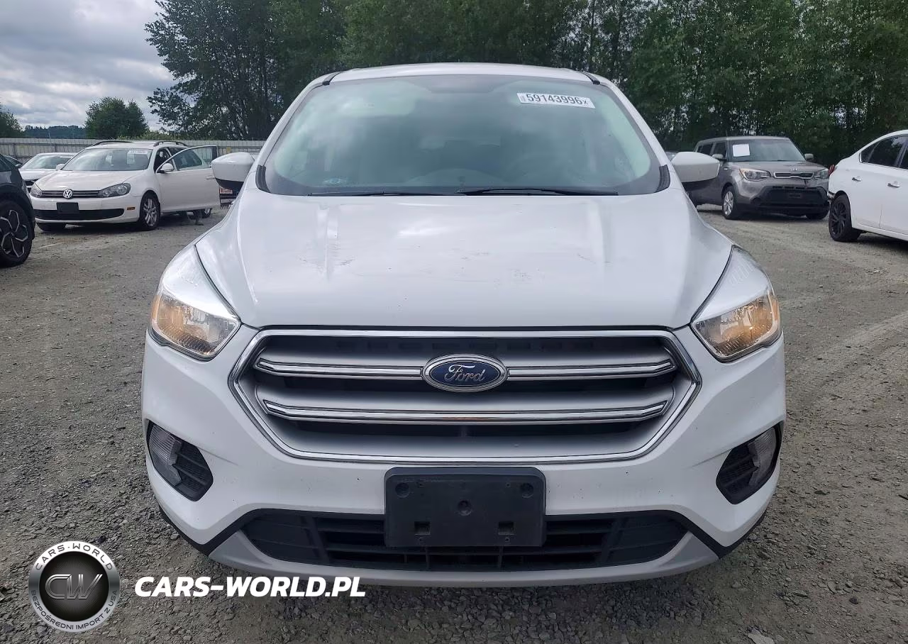 2017 Ford Escape Se VIN:1FMCU9GD7HUE17551 - 5