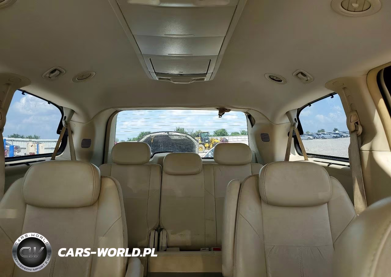 2010 Chrysler Town & Country Limited VIN:2A4RR7DX1AR386460 - 10