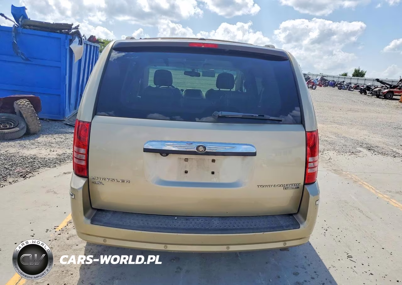 2010 Chrysler Town & Country Limited VIN:2A4RR7DX1AR386460 - 6