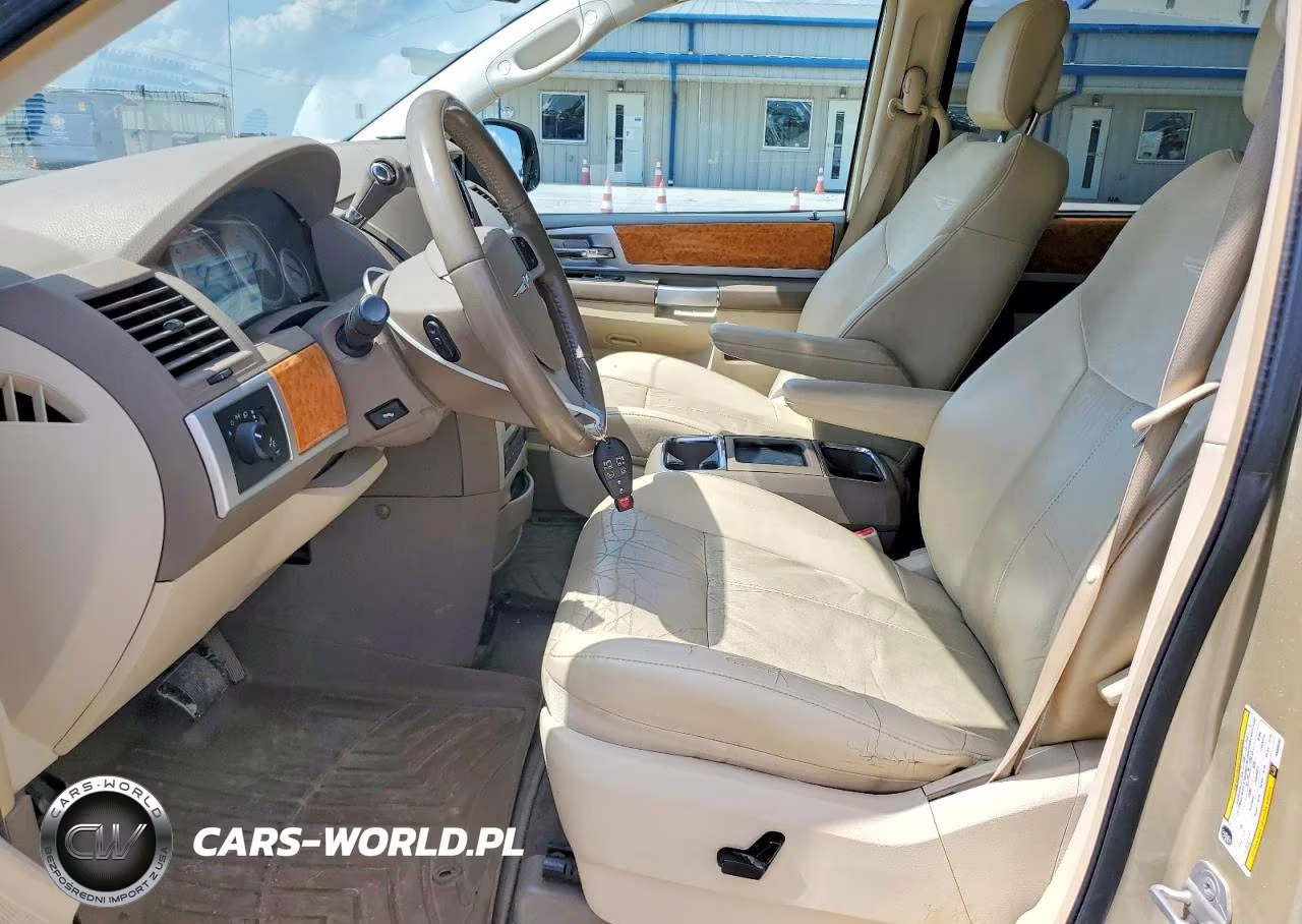 2010 Chrysler Town & Country Limited VIN:2A4RR7DX1AR386460 - 7