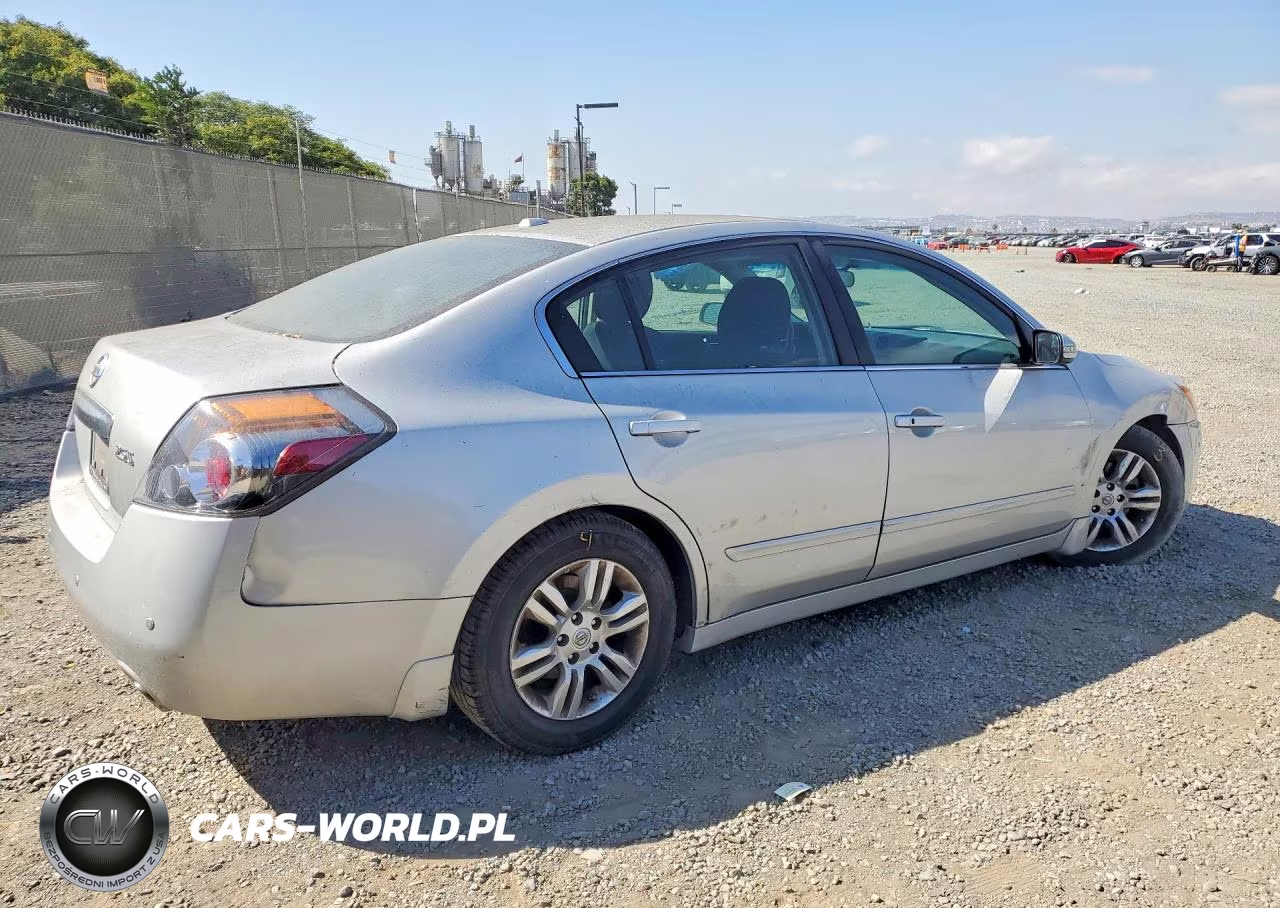 2011 Nissan Altima 2.5 VIN:1N4AL2AP3BN482669 - 3