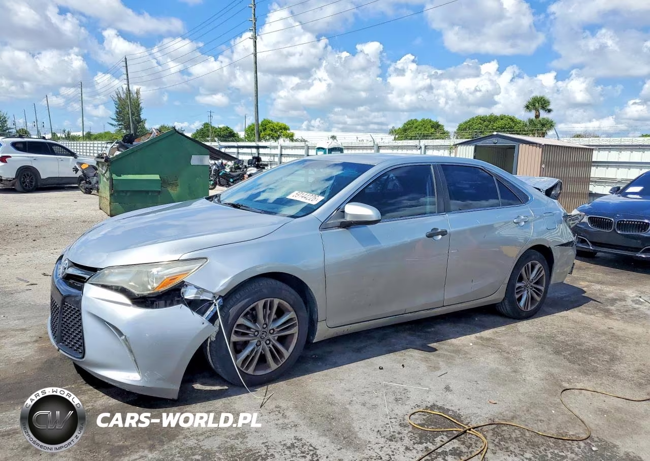 2016 Toyota Camry Se