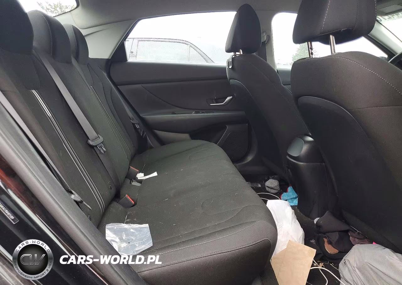 2022 Hyundai Elantra Sel VIN:5NPLM4AG1NH075109 - 10