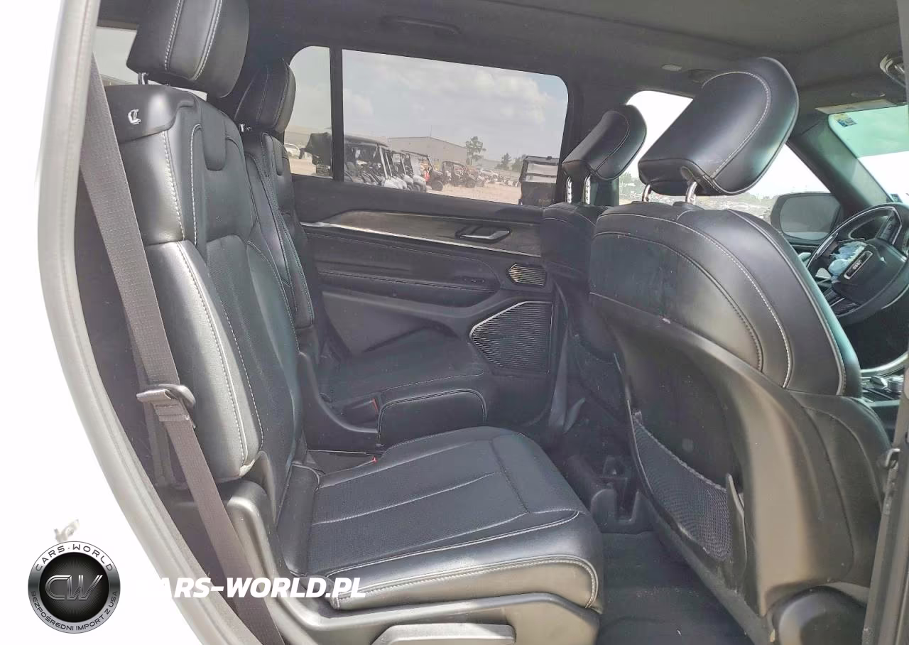 2023 Jeep Grand Cherokee L Overland VIN:1C4RJKDT6P8793045 - 11