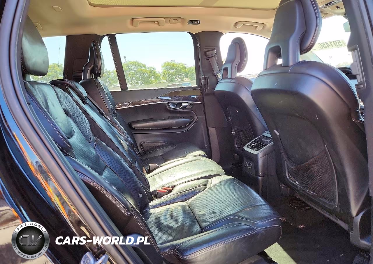 2017 Volvo Xc90 T8 VIN:YV4BC0PL8H1126903 - 11