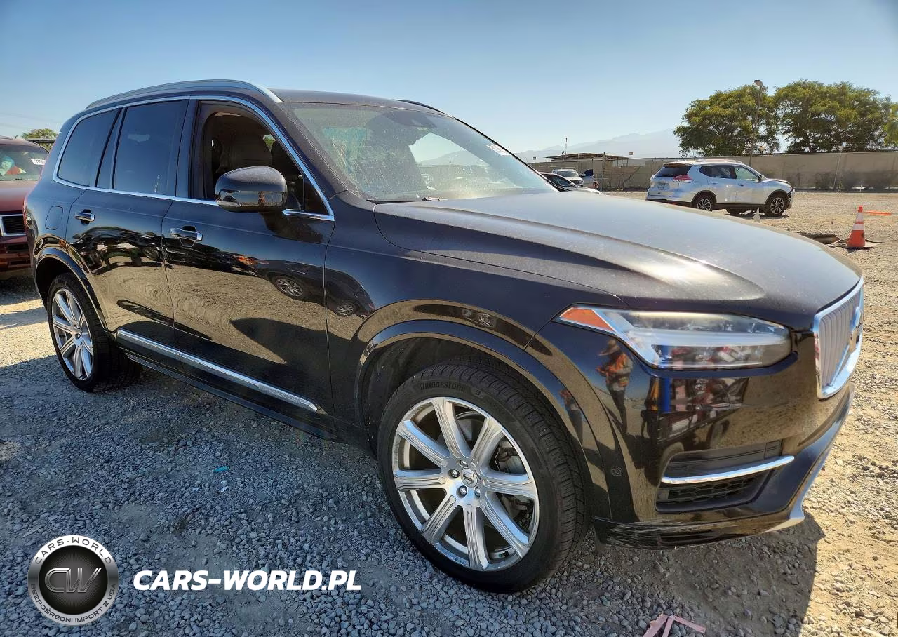 2017 Volvo Xc90 T8 VIN:YV4BC0PL8H1126903 - 4
