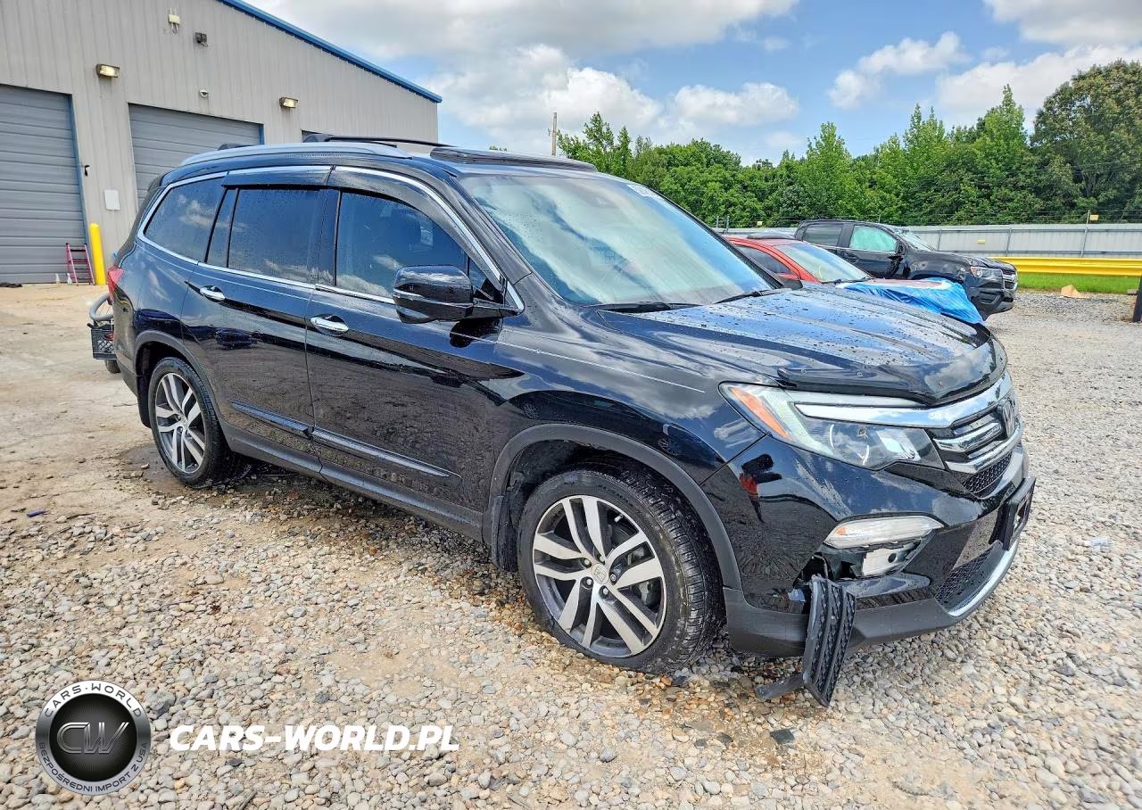 2016 Honda Pilot Touring VIN:5FNYF5H92GB041548 - 4