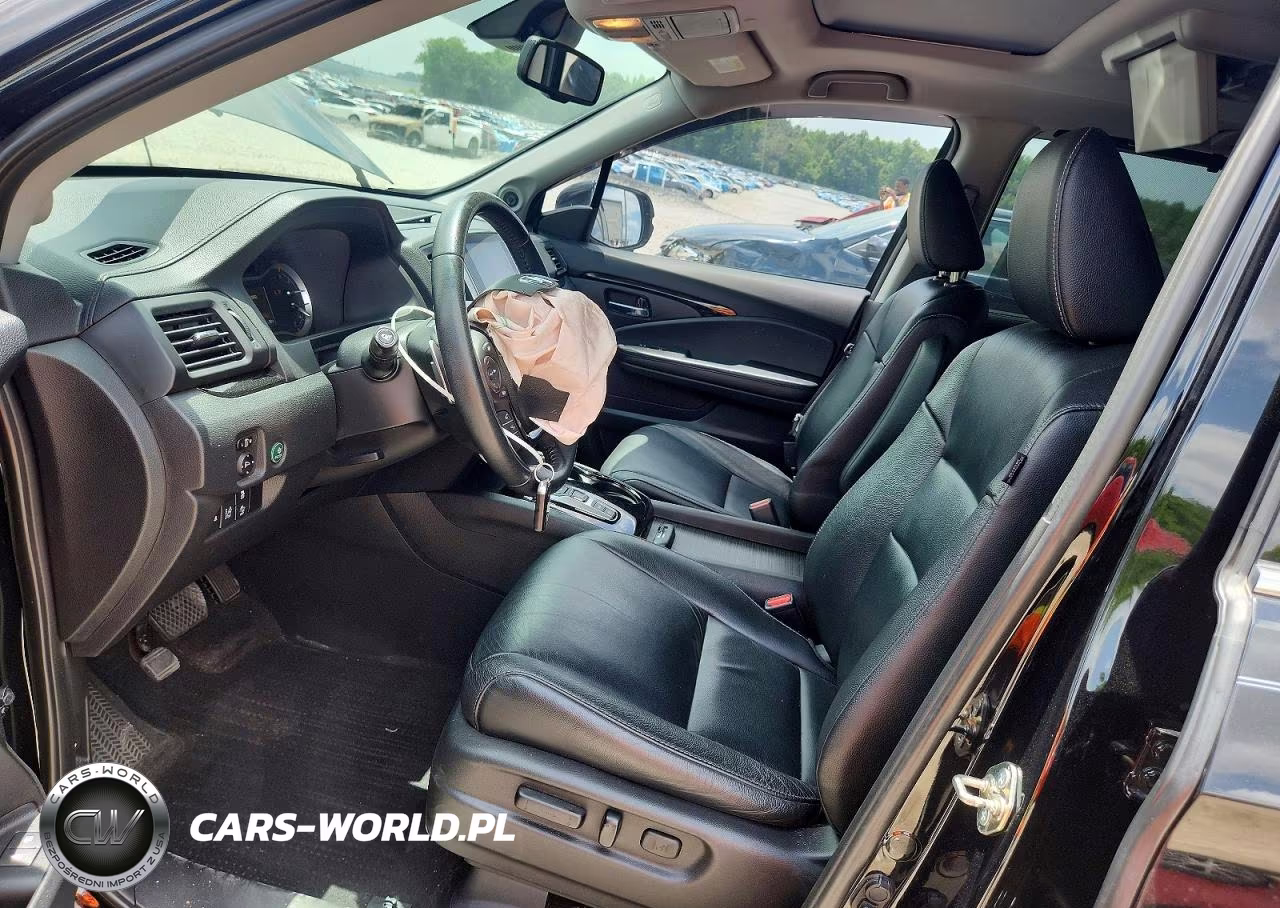 2016 Honda Pilot Touring VIN:5FNYF5H92GB041548 - 7