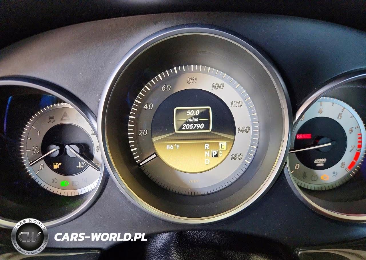 2012 Mercedes-Benz Cls 550 VIN:WDDLJ9BB3CA045497 - 9