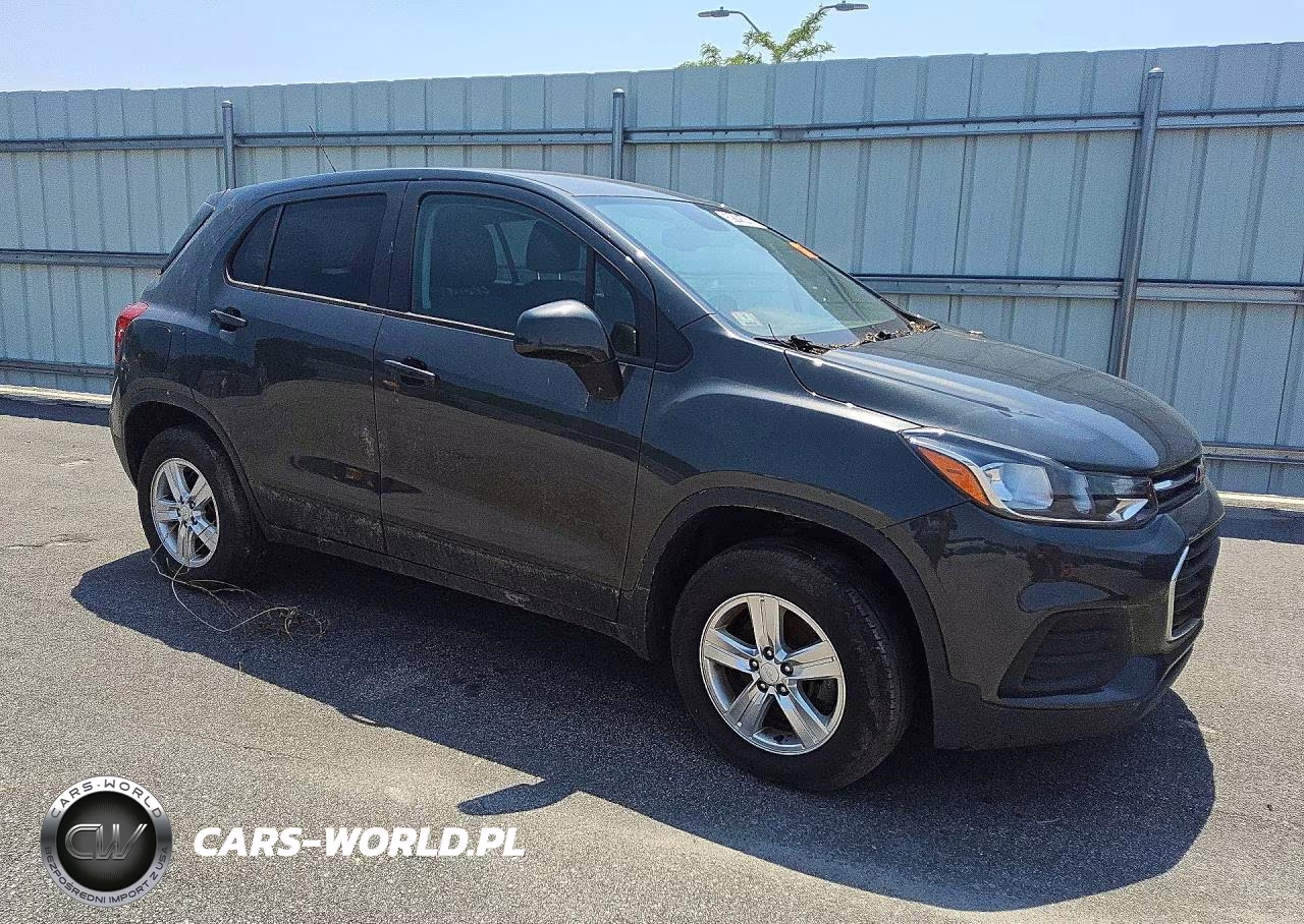 2019 Chevrolet Trax Ls VIN:3GNCJNSB3KL283786 - 4