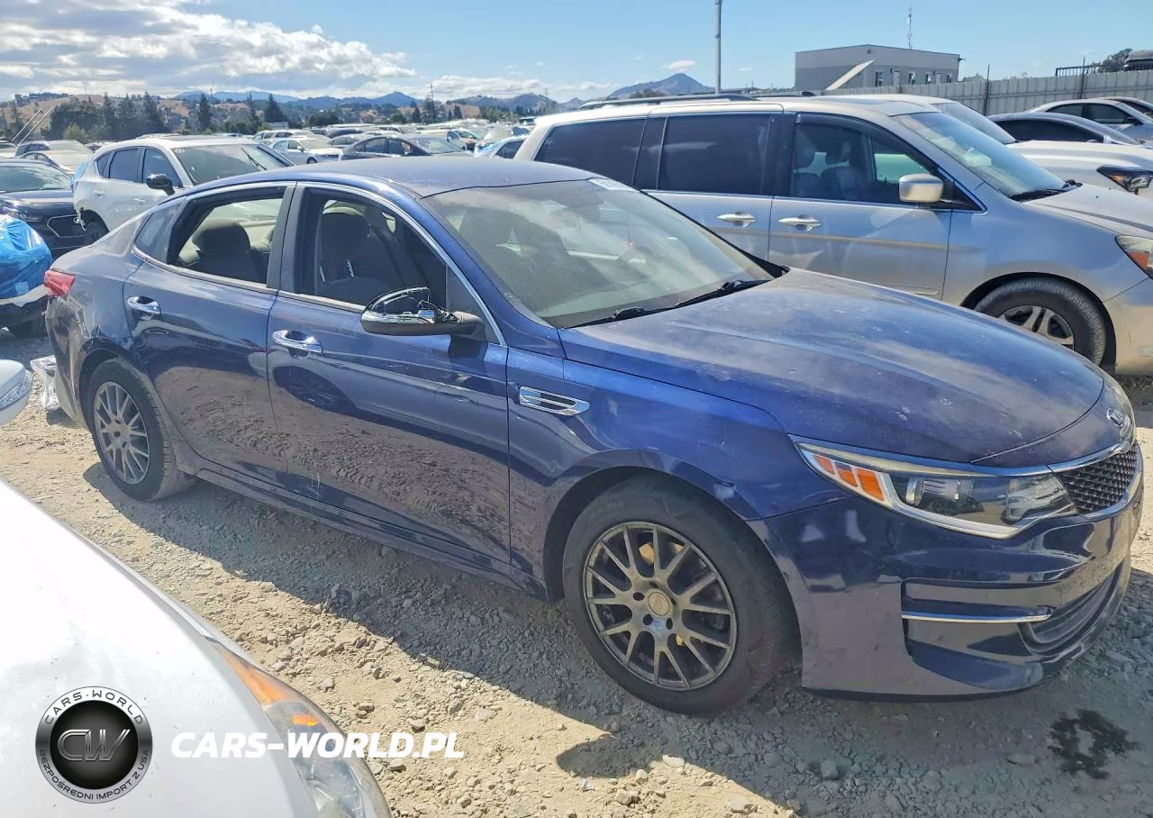 2016 Kia Optima Lx VIN:5XXGT4L35GG060013 - 4