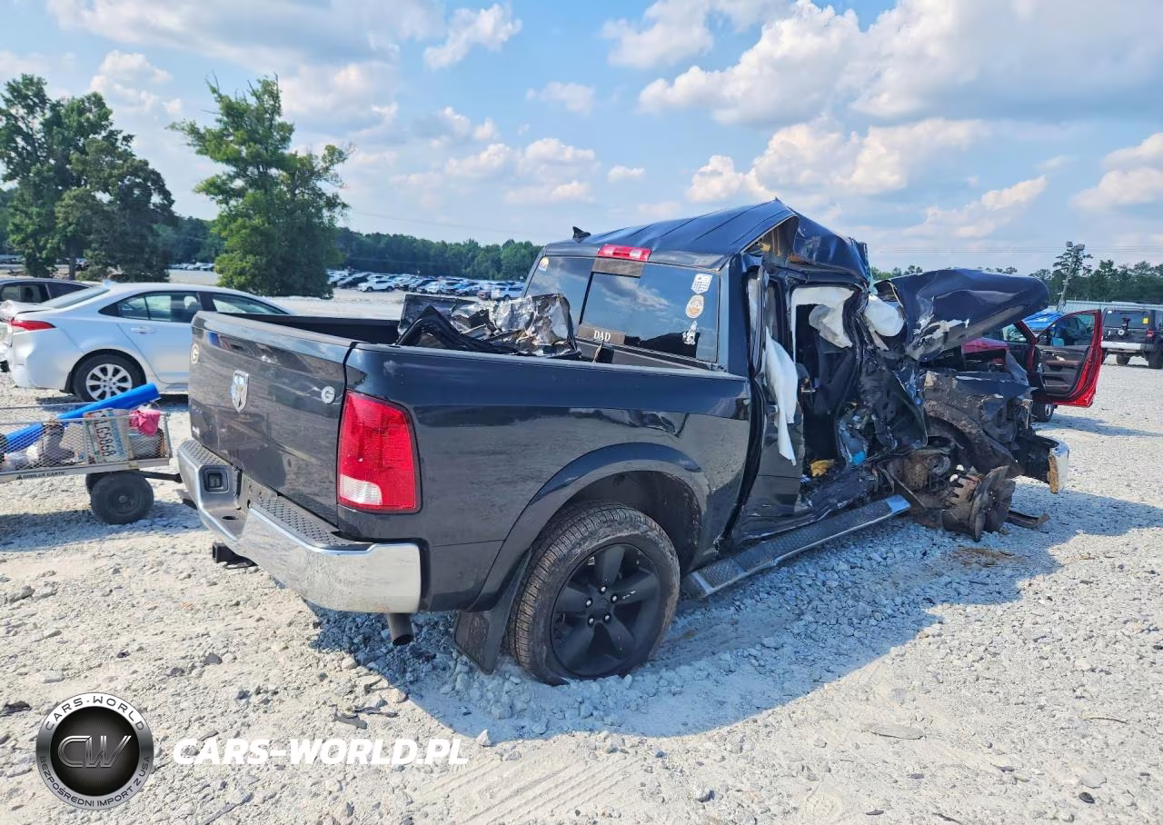 2018 Ram 1500 Slt VIN:1C6RR6LGXJS132236 - 3