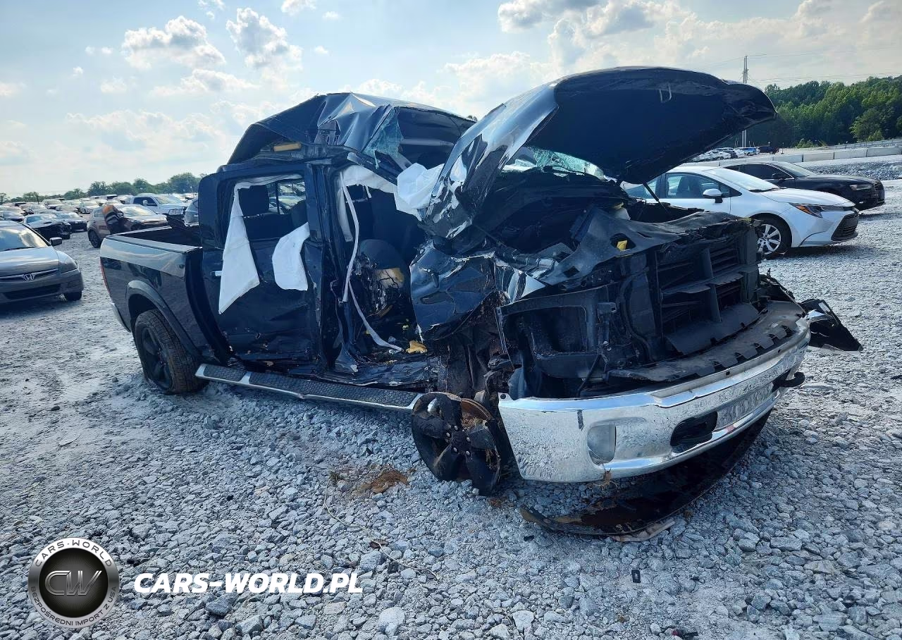 2018 Ram 1500 Slt VIN:1C6RR6LGXJS132236 - 4