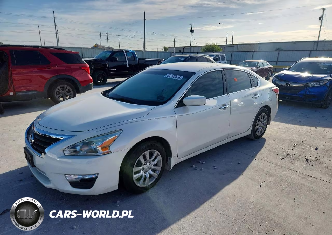 2015 Nissan Altima 2.5 S – zdjęcie 1 z 12