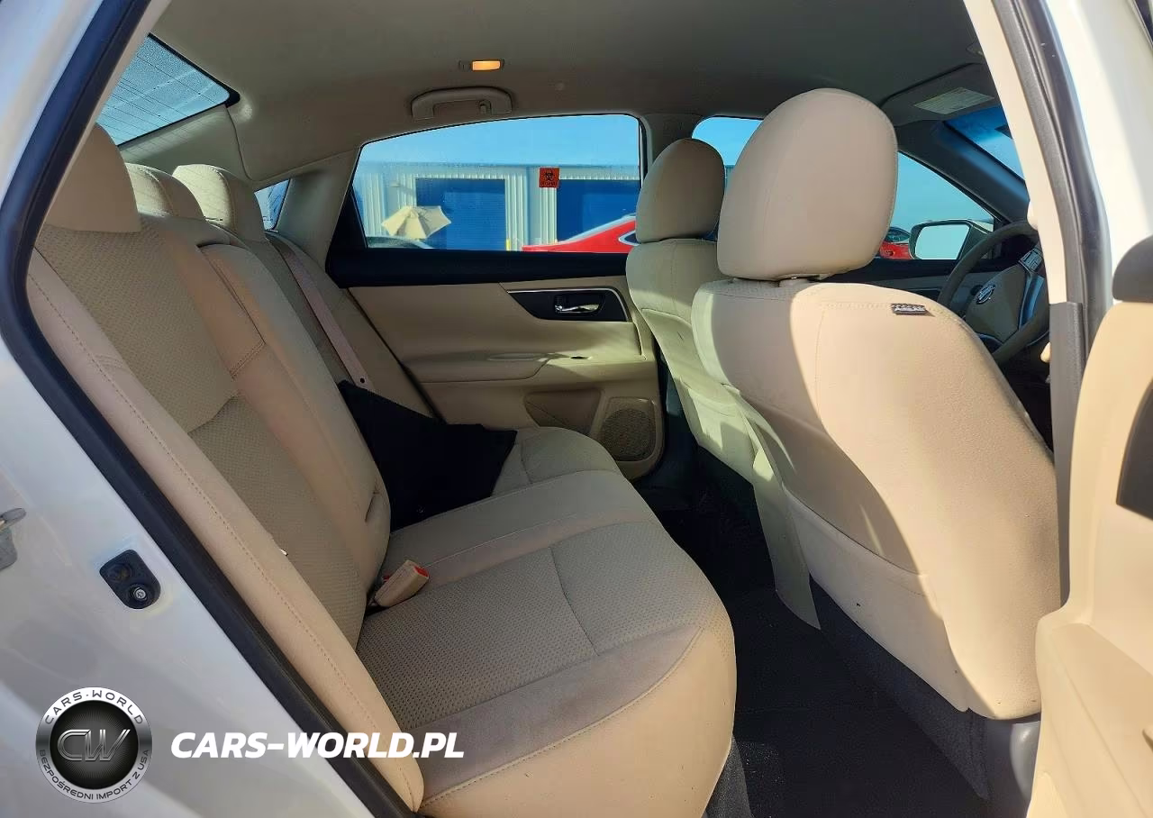 2015 Nissan Altima 2.5 S VIN:1N4AL3AP9FC272617 - 10