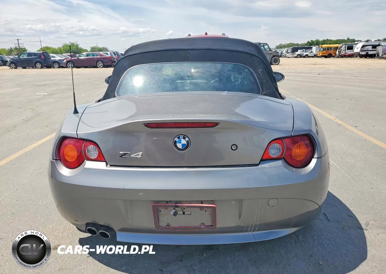 2004 BMW Z4 2.5 VIN:4USBT33574LS52965 - 6