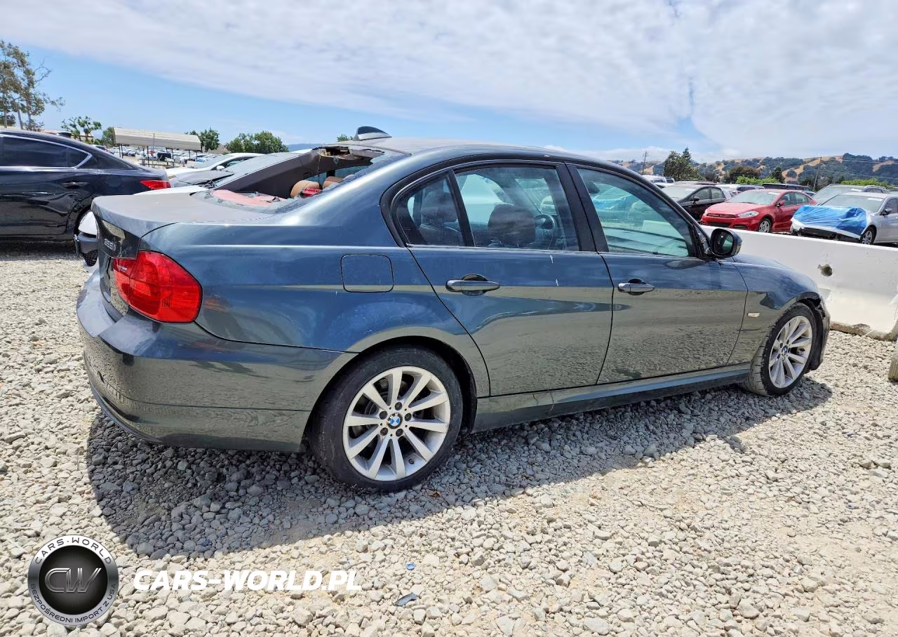 2011 BMW 328 I Sulev VIN:WBAPH5G57BNM73192 - 3