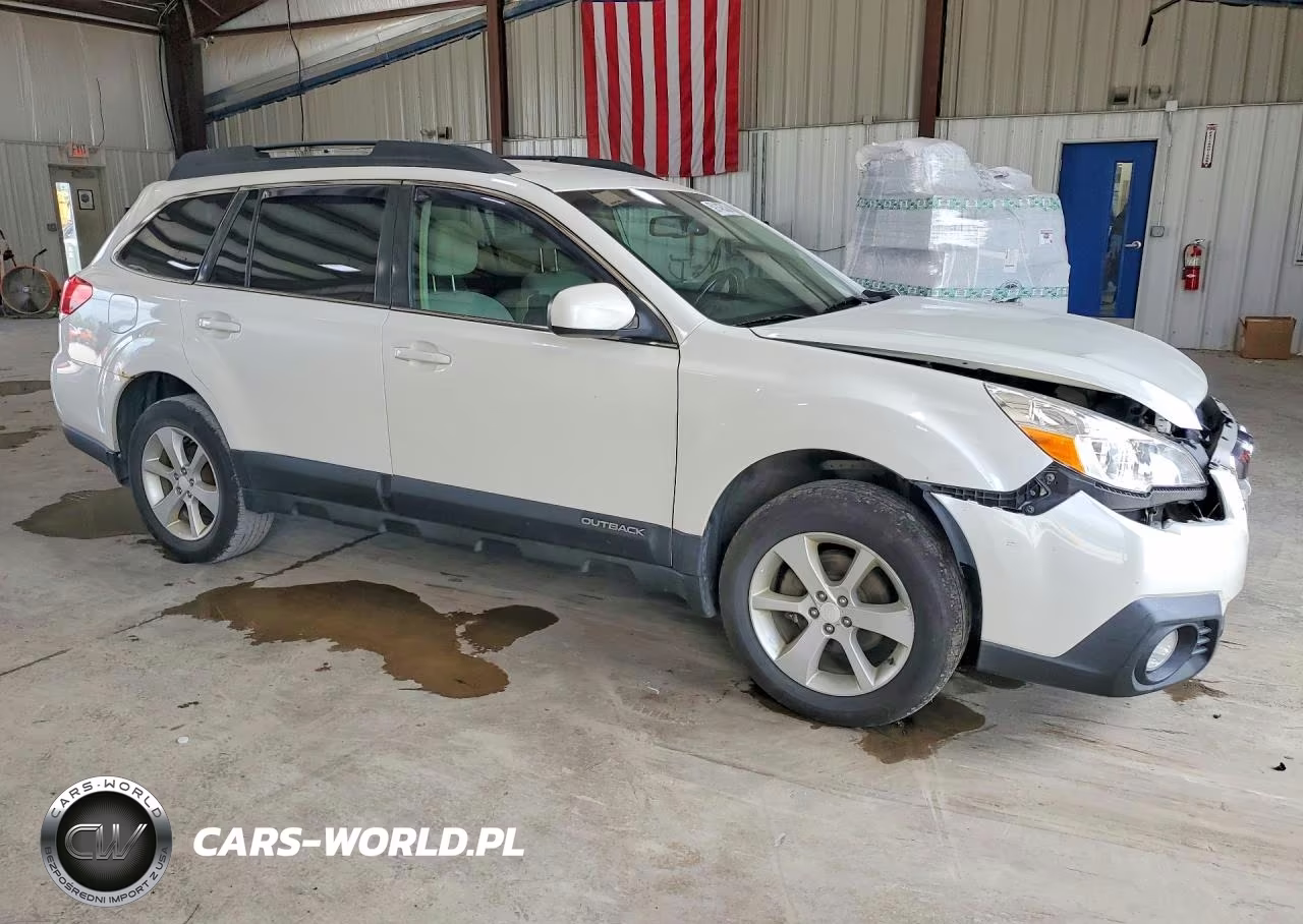 2014 Subaru Outback 2.5I Premium VIN:4S4BRBCC9E3213045 - 4