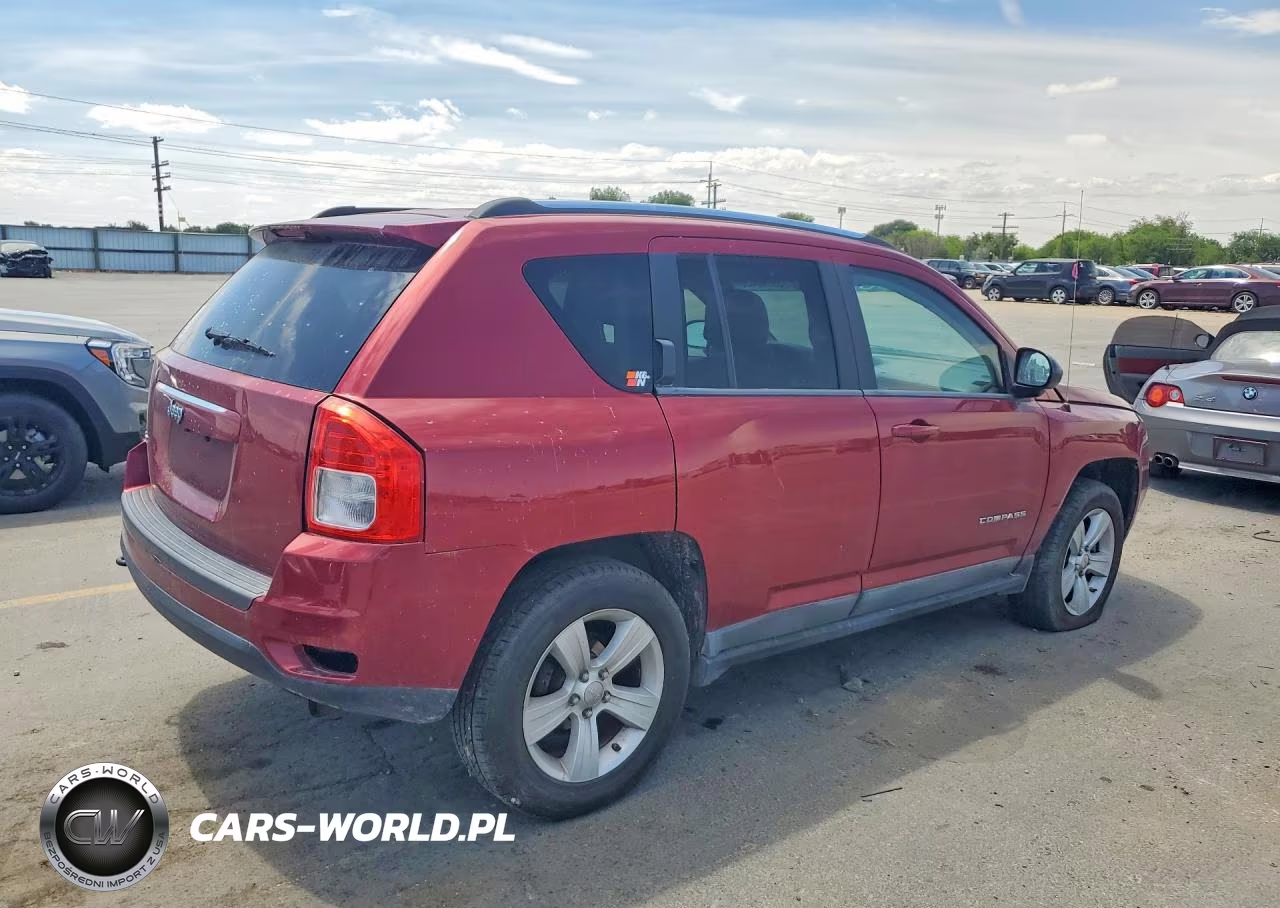 JEEP COMPASS SP VIN:1J4NF1FBXBD158984 - 3