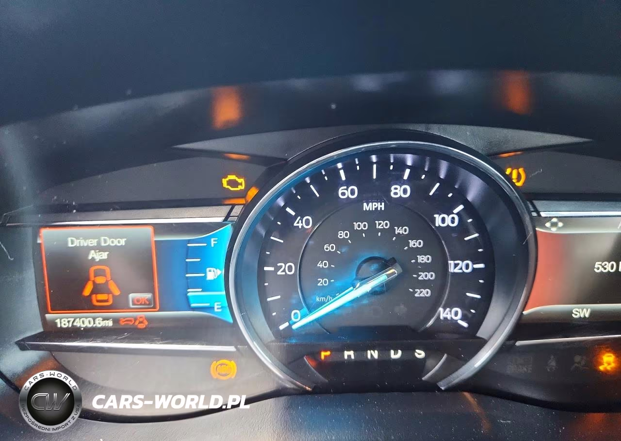 2018 Ford Explorer Limited VIN:1FM5K7FH8JGC92801 - 9