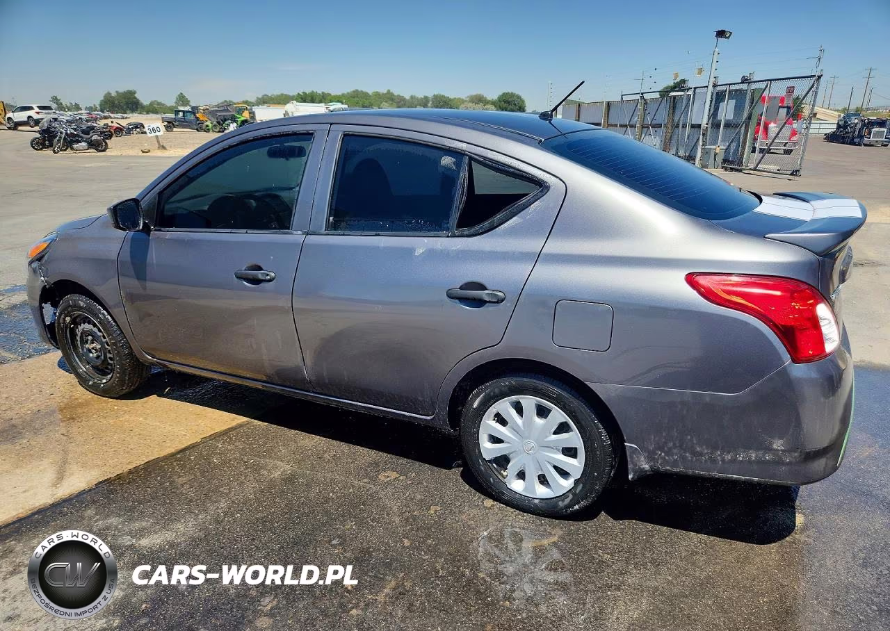 2019 Nissan Versa S Plus VIN:3N1CN7AP7KL828543 - 2