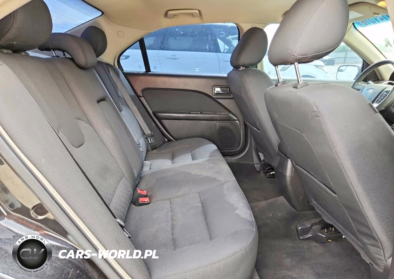 2011 Ford Fusion Se VIN:3FAHP0HA2BR150132 - 10