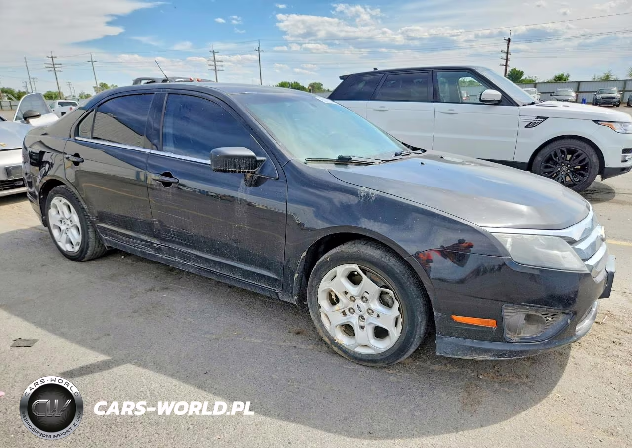 2011 Ford Fusion Se VIN:3FAHP0HA2BR150132 - 4