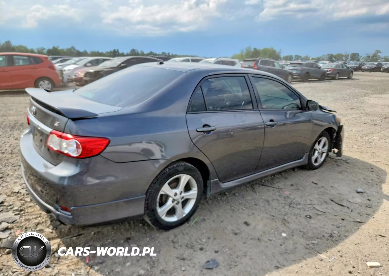 2012 Toyota Corolla S VIN:2T1BU4EE4CC845503 - 3