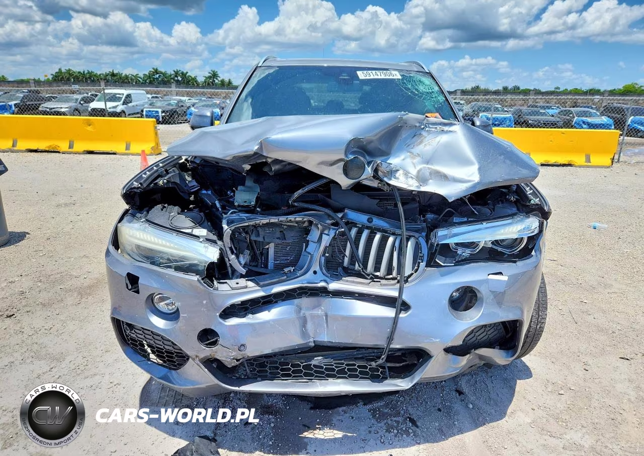 2016 BMW X5 xDrive50I VIN:5UXKR6C57G0J83477 - 5