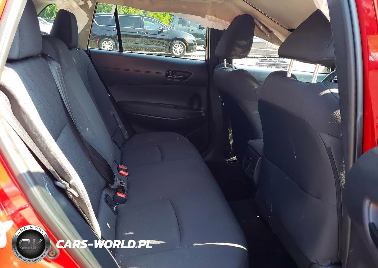2023 Toyota Corolla Cross Le VIN:7MUBAABG0PV053042 - 10