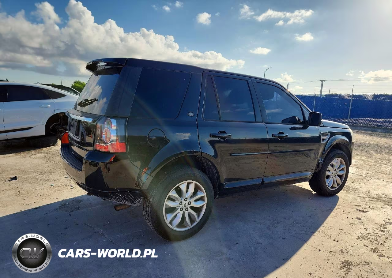 2014 Land Rover Lr2 VIN:SALFP2BG2EH397319 - 3