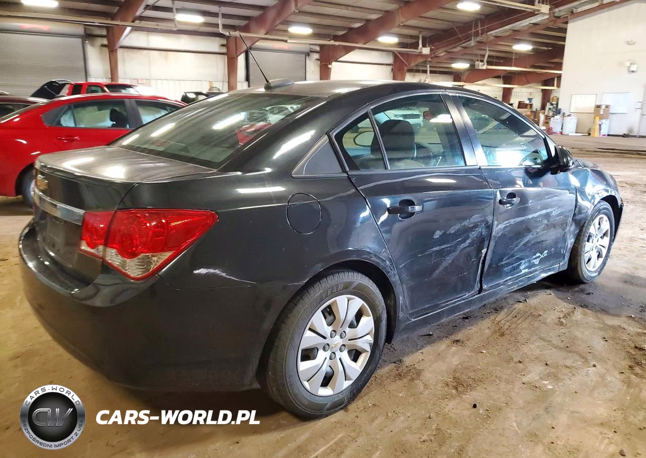 2016 Chevrolet Cruze Limited Ls VIN:1G1PC5SG8G7145987 - 3