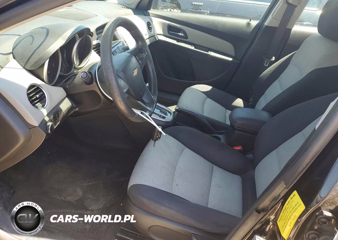 2016 Chevrolet Cruze Limited Ls VIN:1G1PC5SG8G7145987 - 7