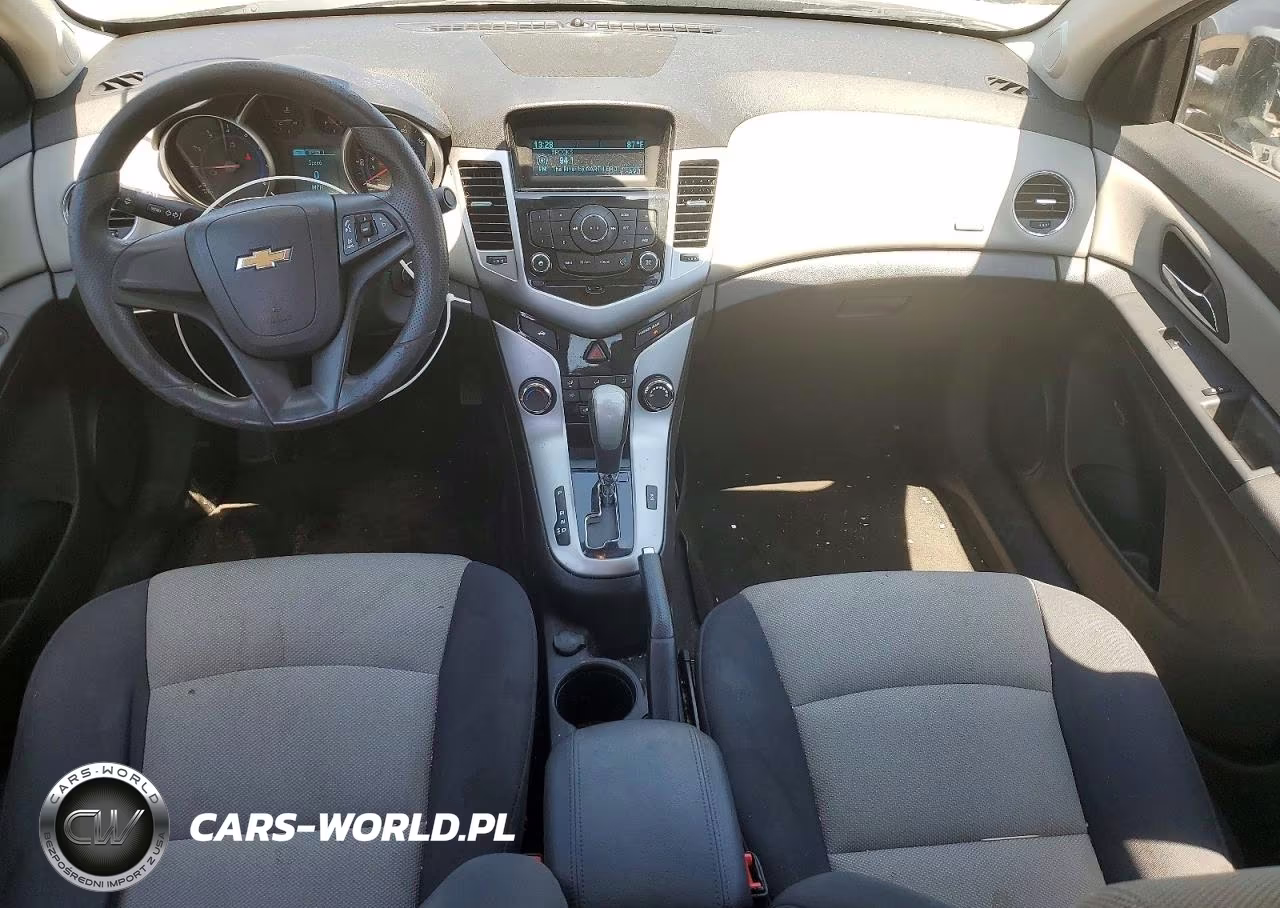 2016 Chevrolet Cruze Limited Ls VIN:1G1PC5SG8G7145987 - 8