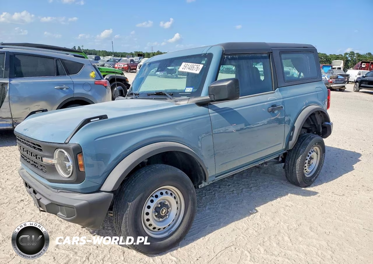 2022 Ford Bronco Base – zdjęcie 1 z 12