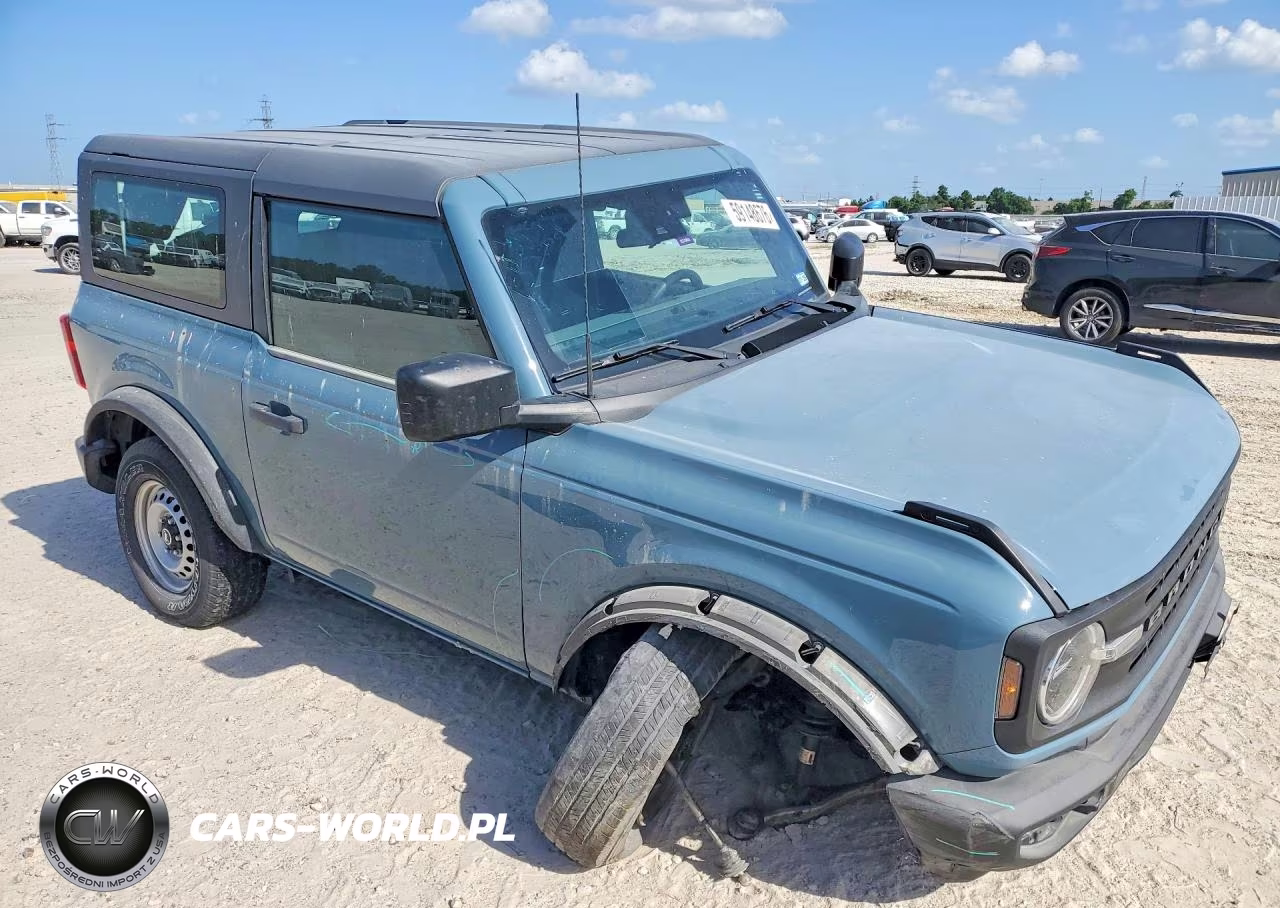 2022 Ford Bronco Base VIN:1FMDE5AH2NLA98079 - 4